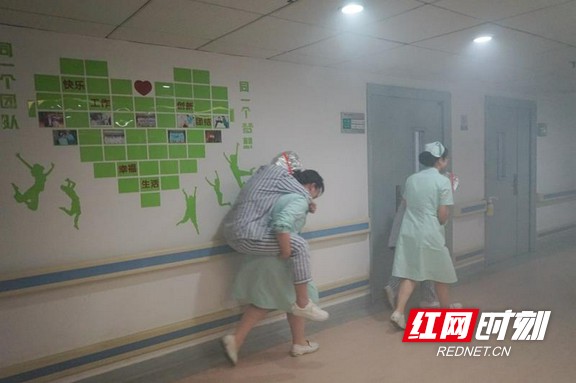 9fb445f0f9234f18be3d9f338f63bee.wm.jpg 9fb445f0f9234f18be3d9f338f63bee.wm.jpg