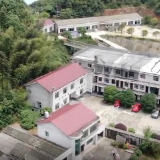 视频丨畅销海内外 探访湖南蜈蚣蟑螂蚂蚱的“创汇之旅”