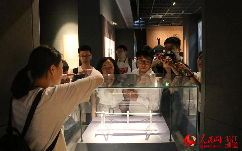 “天下第一剑”越王勾践剑回故里浙江展出【4】