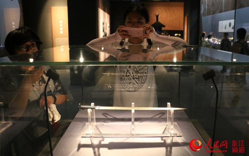 “天下第一剑”越王勾践剑回故里浙江展出【6】