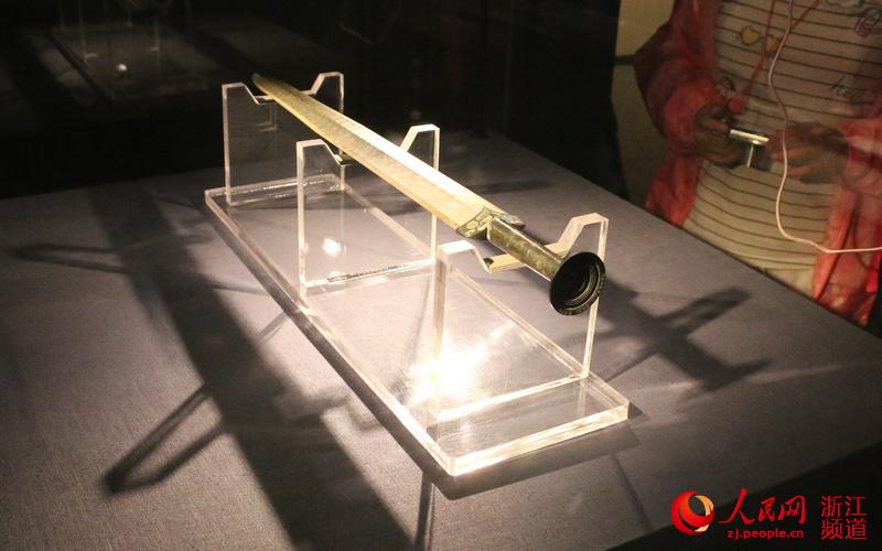 “天下第一剑”越王勾践剑回故里浙江展出【2】