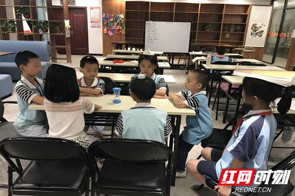 活动现场0.jpg 活动现场0.jpg