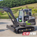 中联重科建设精灵ZE60E-10挖掘机来袭 国产6吨小挖再添新锐