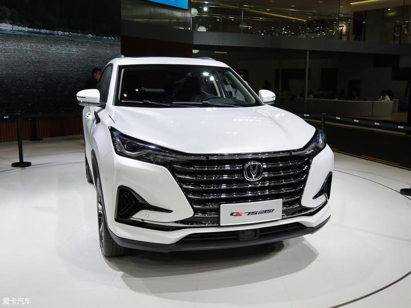 长安乘用车2019款长安CS75