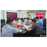 刘铁健调度全县农村“四拆除”工作