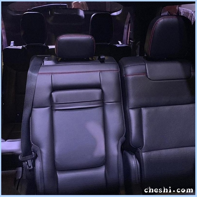 福特全新探险者实拍曝光 内配竖状大屏/年内国产-图8