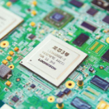 ​这个团队，曾终结中国计算机产业的"无芯"历史