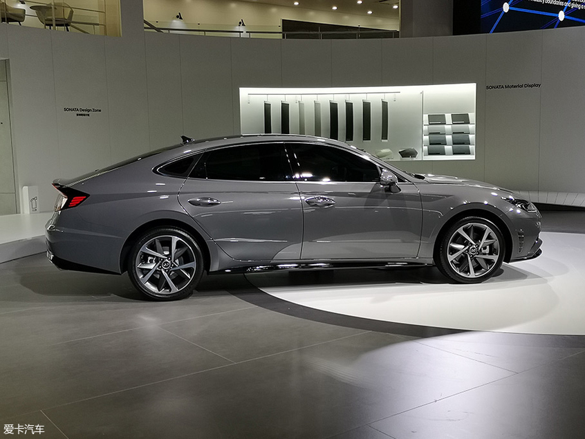 北京现代新一代索纳塔