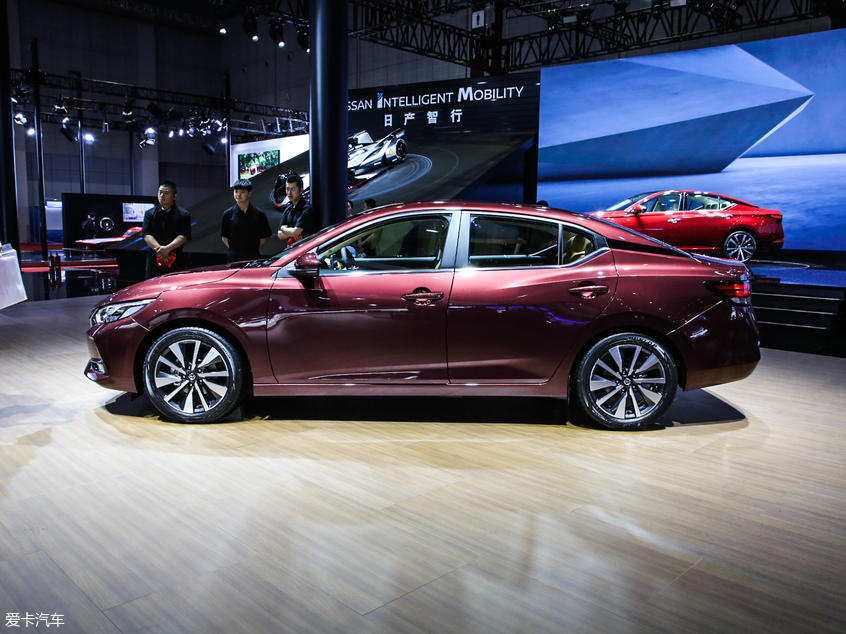 东风日产2020款轩逸