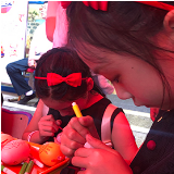 玩火线冲击、吃棉花糖……看萌娃们父亲如何回味童年