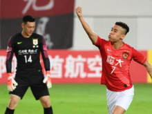 亚冠八分之一决赛 广州恒大2：1山东鲁能