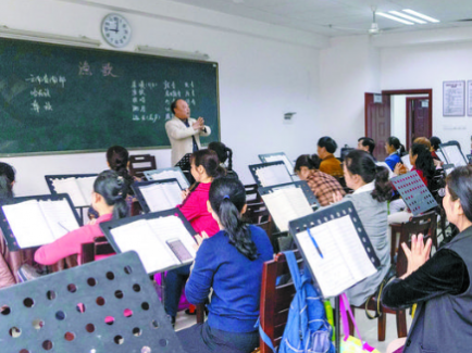 学习不再只是年轻人的事 湘潭老年人学习渠道多