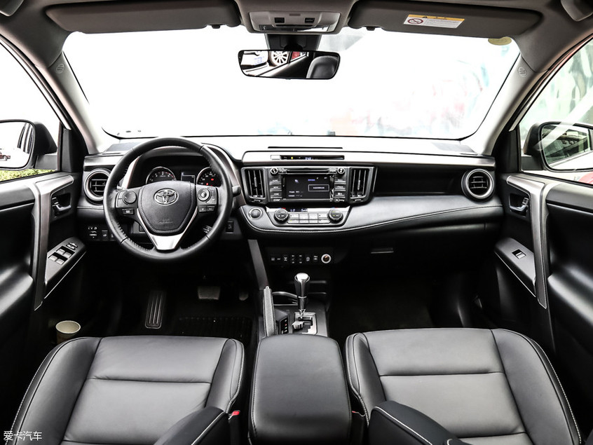 丰田RAV4荣放 丰田RAV4荣放