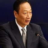 郭台铭正式卸任鸿海董事长