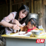 保靖：送教上门 让残疾儿童享受“特别的爱”