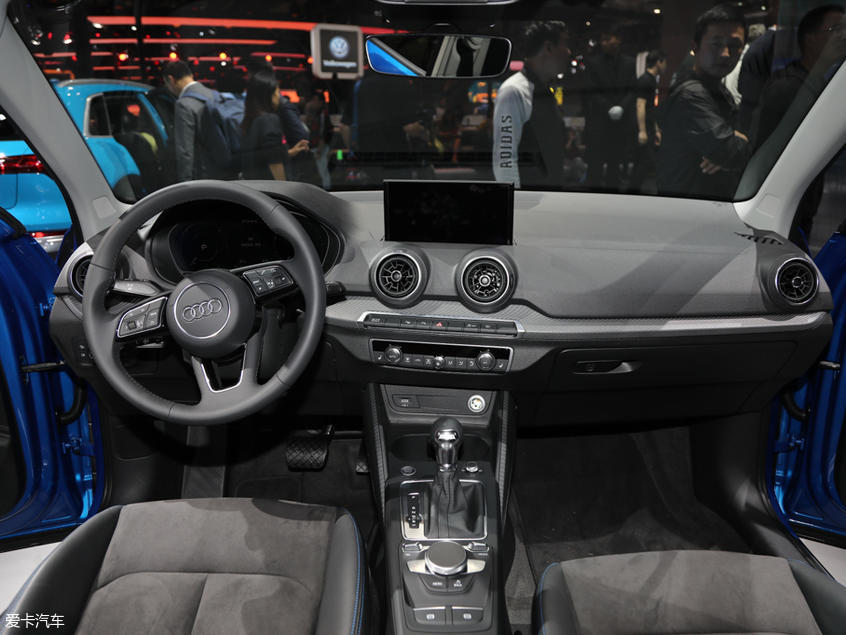 奥迪(进口)2019款奥迪Q2L e-tron 奥迪(进口)2019款奥迪Q2L e-tron