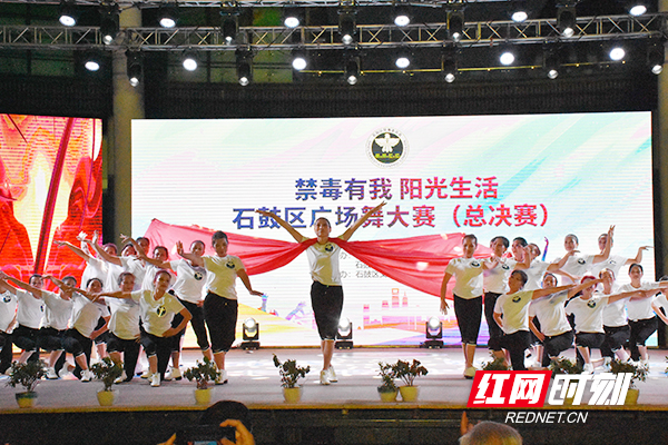 c4b1543a-78ef-45f2-903d-12a4b2d602b7.jpg