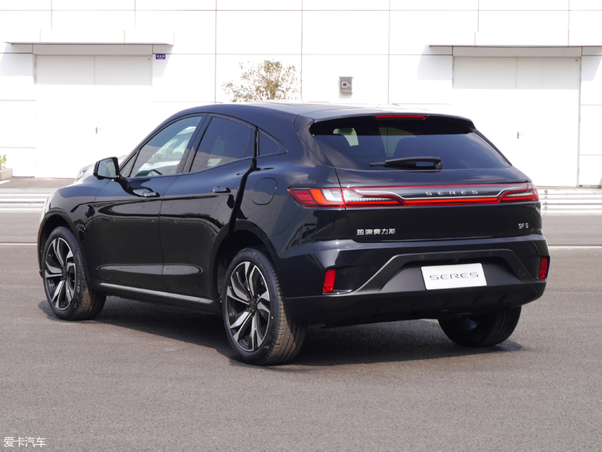 金康SERES SF5 金康SERES SF5