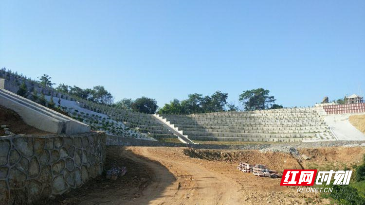 骨灰墙建设