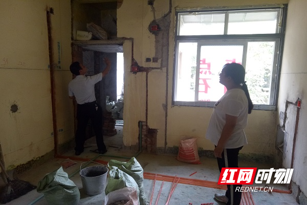 02 (2).jpg 02 (2).jpg