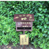 小区新添“宠物便便箱” 居民争做文明“铲屎官”