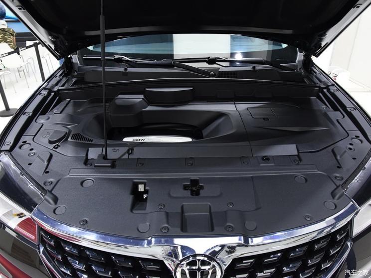 华晨中华 中华V7 2019款 黑色运动版