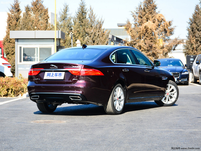 三十万左右三款豪华车 排面十足 气场不输BBA-图6