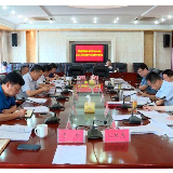 【学习进行时】县委理论学习中心组第六次集中学习了这些内容……