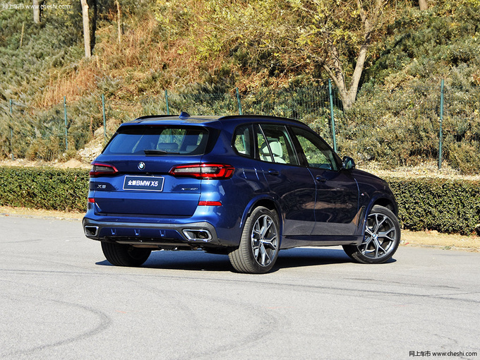 BBA老对手再碰头 持币70万这三款豪华SUV怎么选-图3