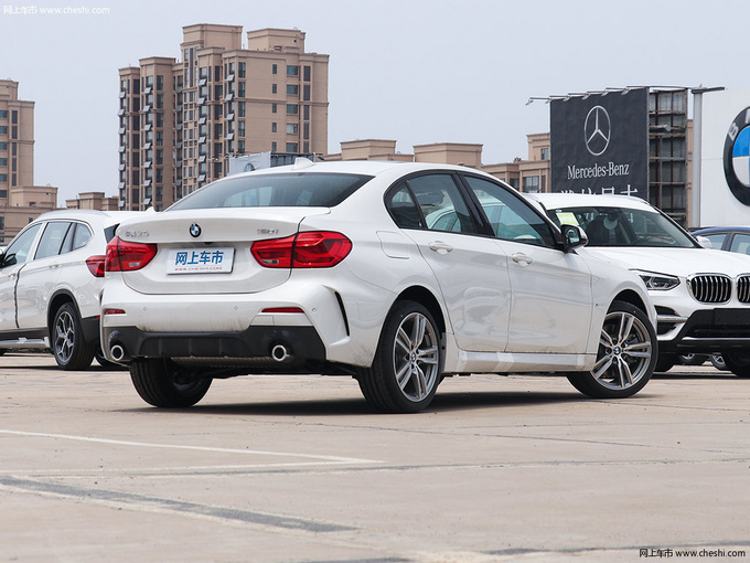 20万还在看大众这三款白菜价的豪华车了解下-图9