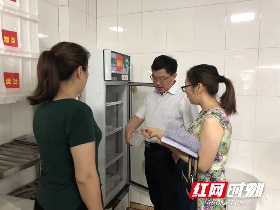 秦进廷带队督查武陵源旅游市场创国卫工作