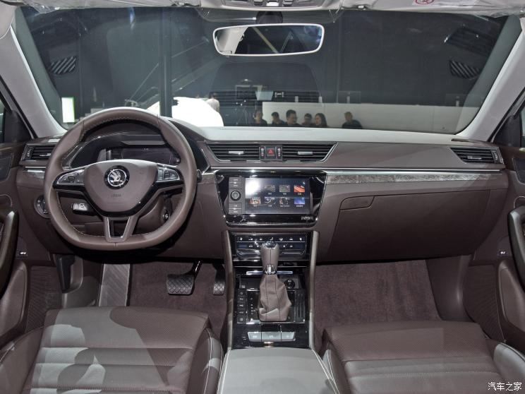 上汽斯柯达 速派 2019款 TSI380 DSG基本型