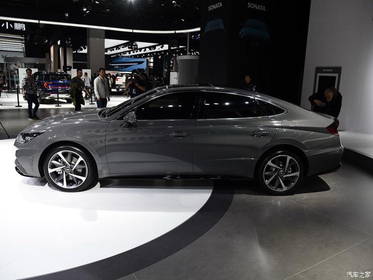北京现代 索纳塔 2019款 基本型