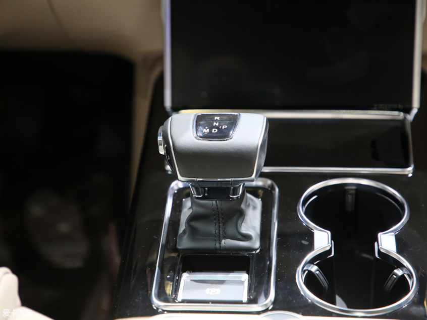 一汽红旗2019款红旗HS7 一汽红旗2019款红旗HS7