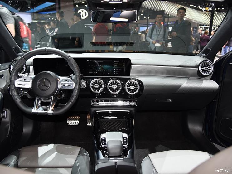 北京奔驰 奔驰A级AMG 2019款 AMG A 35L