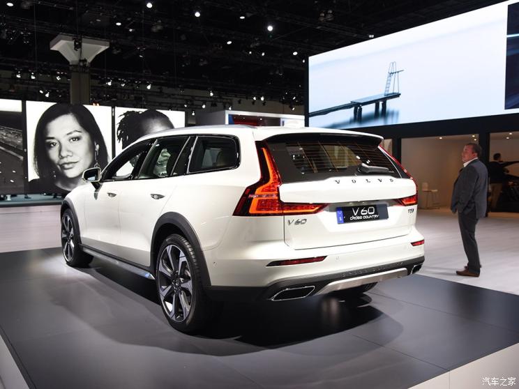 沃尔沃(进口) 沃尔沃V60 2019款 Cross Country T5 AWD