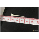 华容一男子吃鱼被3厘米长的鱼刺“卡喉”……