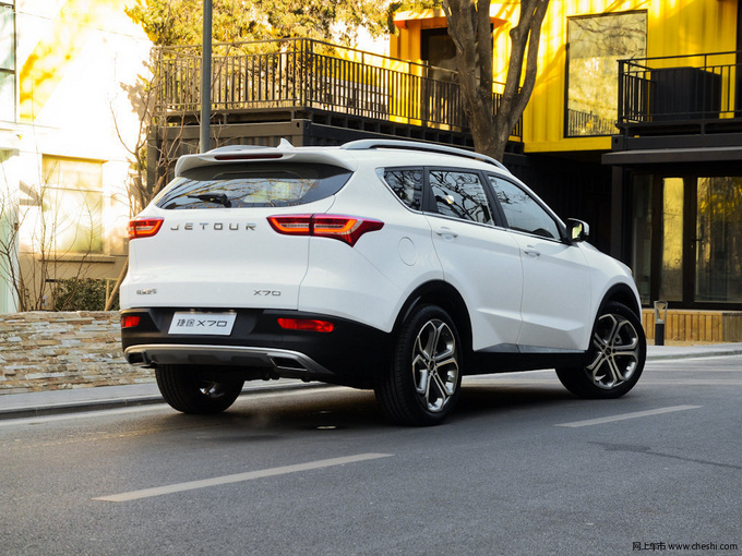 三款十万大空间SUV推荐 动力强颜值高-图9