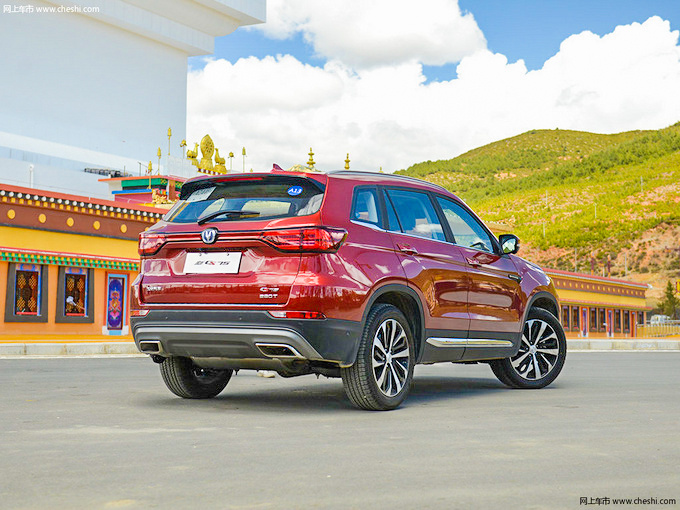 10万块买大空间SUV动力强颜值高就选这几款-图1