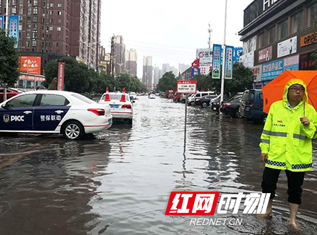 抗汛救灾 湖南人保财险奋战在一线（图）