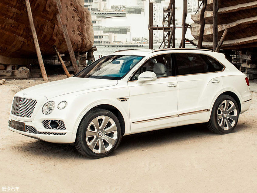 宾利2019款添越 宾利2019款添越