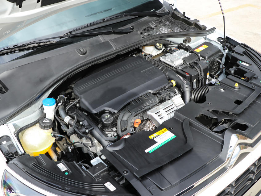 东风雪铁龙2019款C3-XR 东风雪铁龙2019款C3-XR