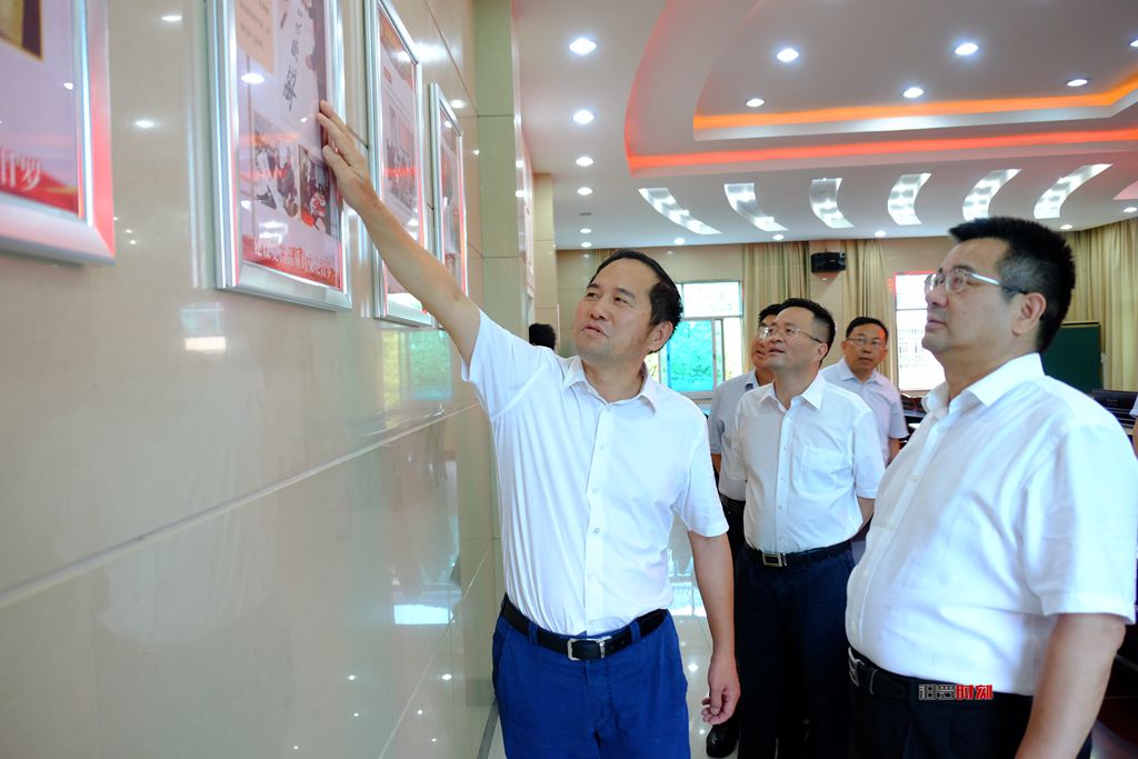 DSCF7186_??.jpg DSCF7186_??.jpg