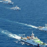 中国海警舰艇编队7月15日在我钓鱼岛领海巡航