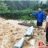 零陵：兵支书“舍车抗洪” 再立新功