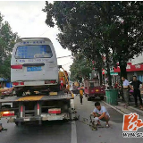 双牌交警查获一起套牌违法行为