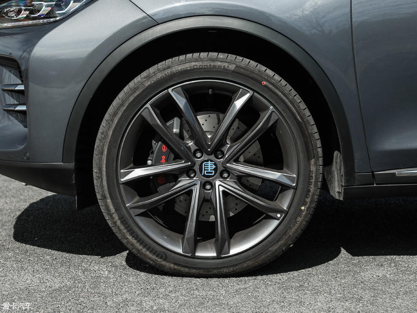 比亚迪汽车2018款唐DM 比亚迪汽车2018款唐DM