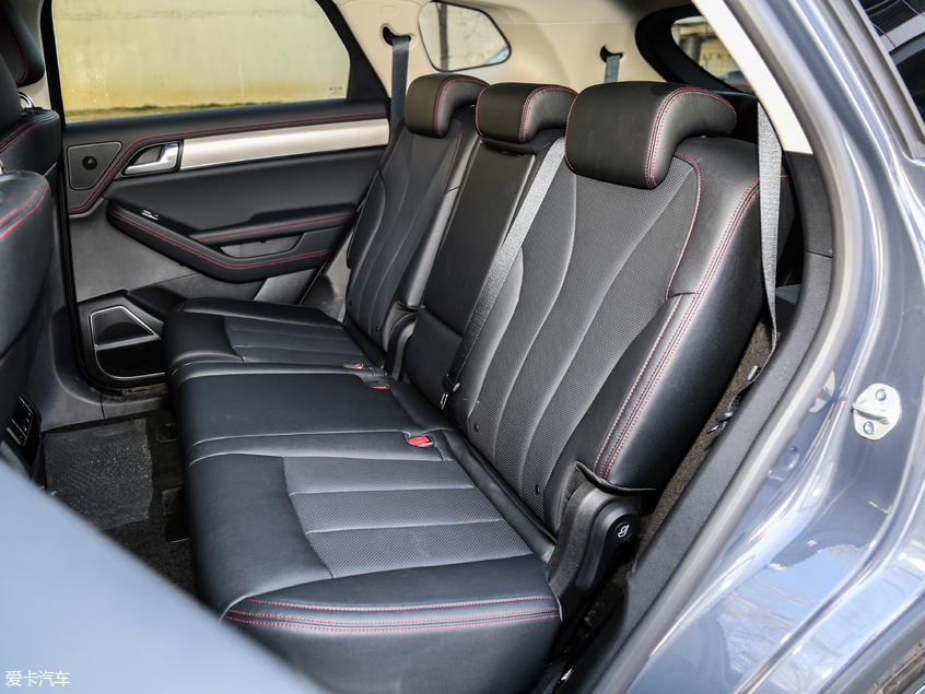 比亚迪汽车2018款唐DM 比亚迪汽车2018款唐DM