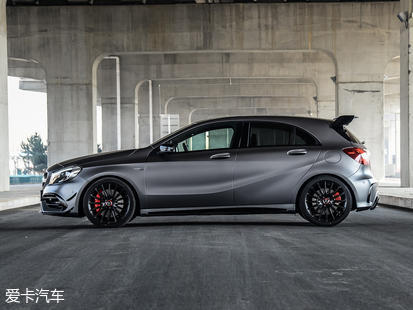 梅赛德斯-AMG2017款奔驰A级AMG 梅赛德斯-AMG2017款奔驰A级AMG