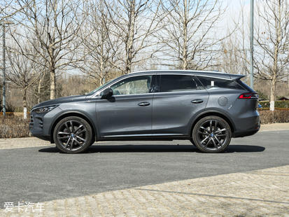 比亚迪汽车2018款唐DM 比亚迪汽车2018款唐DM